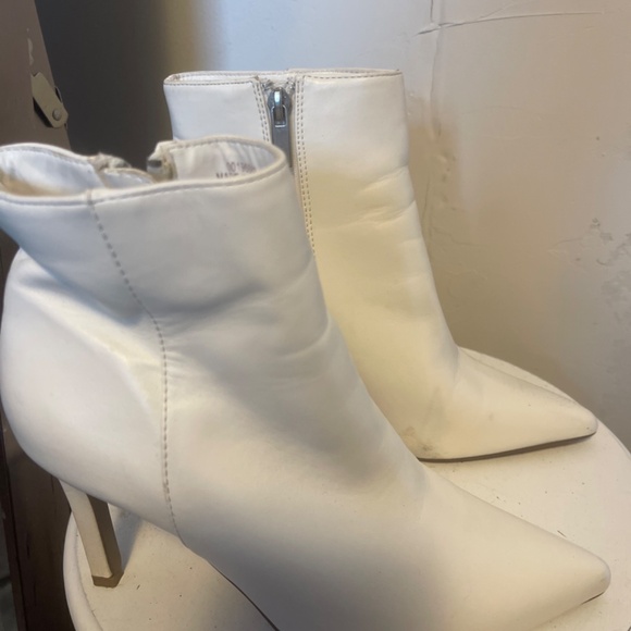 Booties - Picture 4 of 5